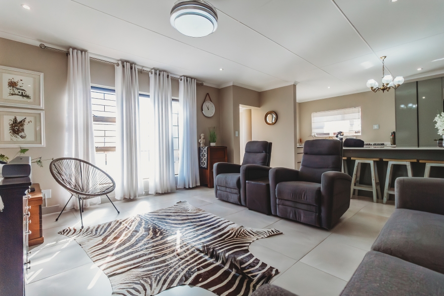 3 Bedroom Property for Sale in Heather Park Western Cape